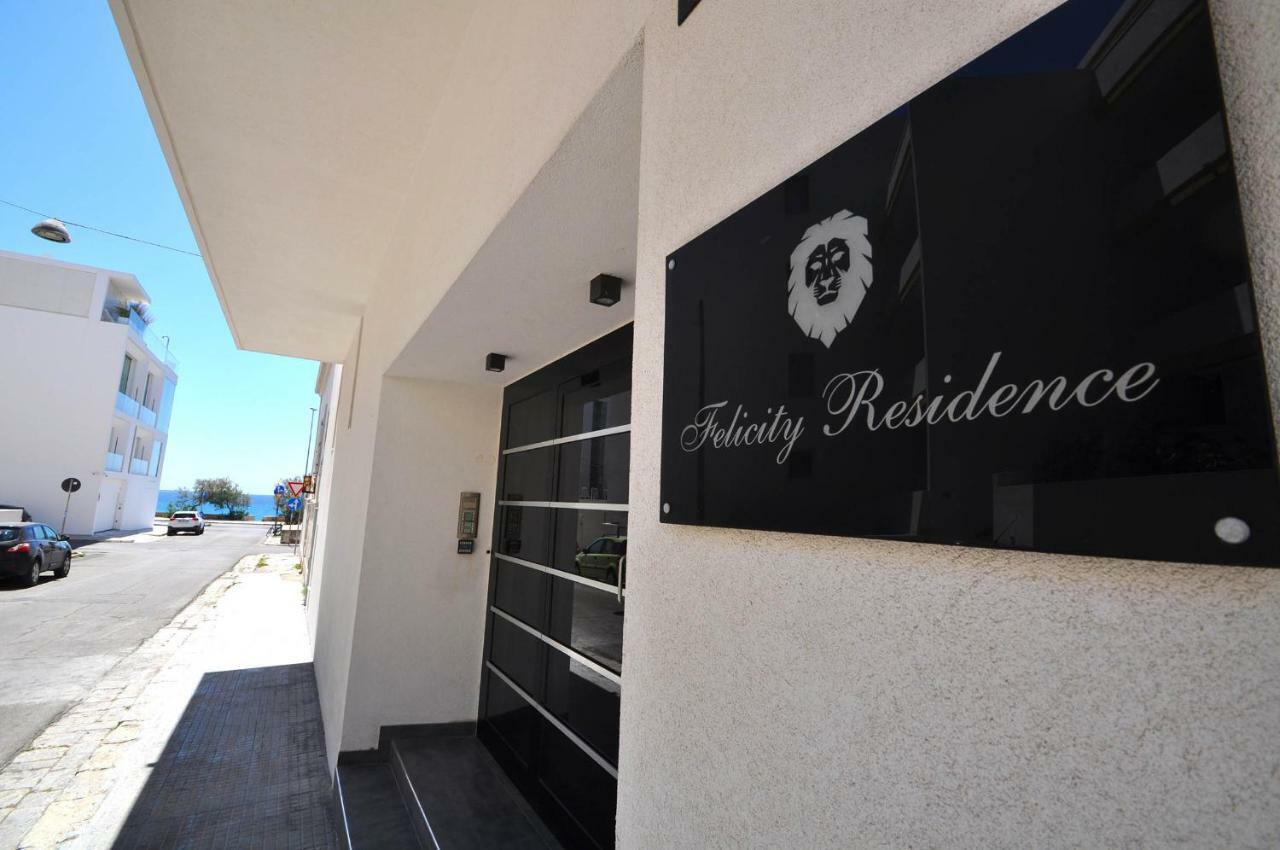 Felicity Residence กัลลีโปลี ภายนอก รูปภาพ